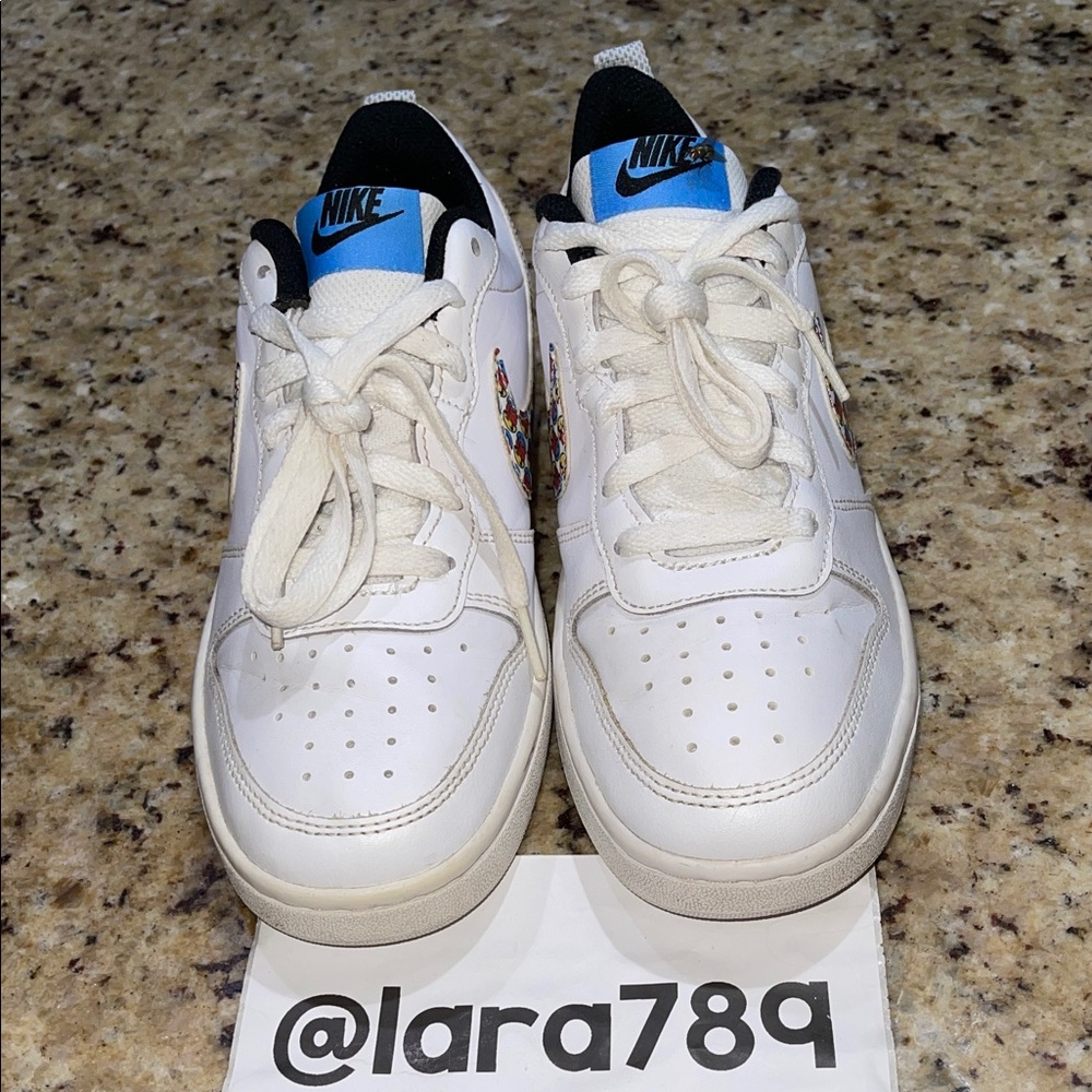 Nike Court Borough Low 2